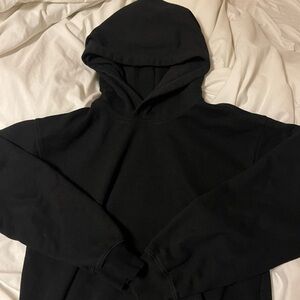Aritzia black sweat fleece